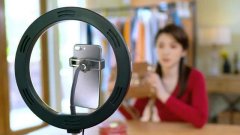 <strong>品牌店播模式也被注入新</strong>