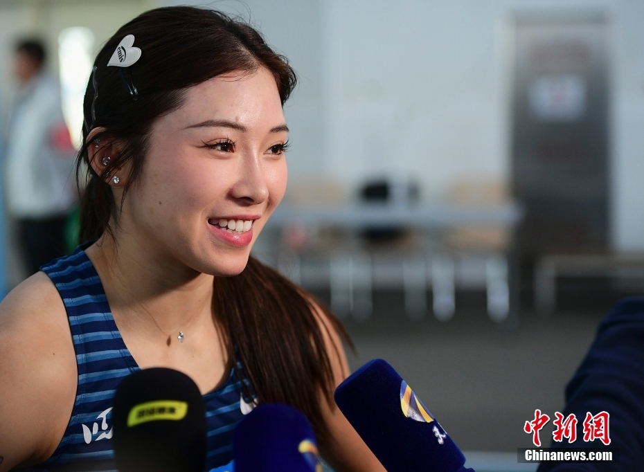 吴艳妮一个月内四次刷新室内60米栏个人最佳，依