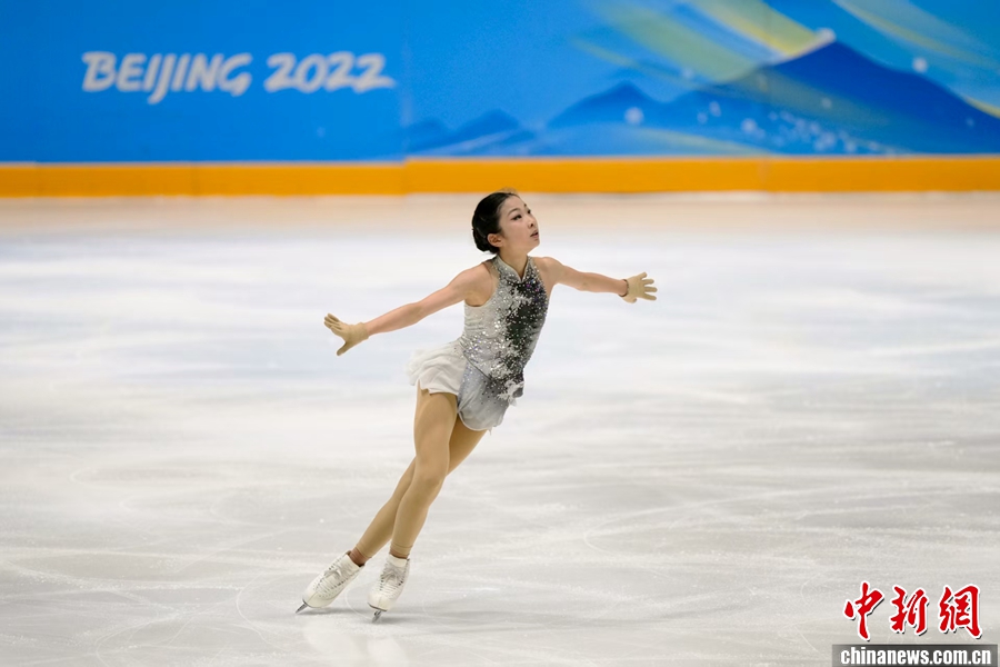 中国花样滑冰队选拔赛圆满收官 王诗玥柳鑫宇夺