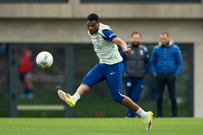 国际米兰备战佛罗伦萨关键战 第二次训练聚焦攻