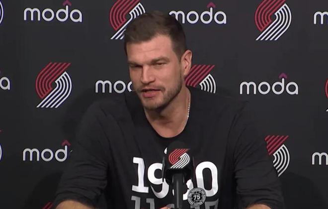 斯普利特力挺杨瀚森三分潜力，期待其提升命中