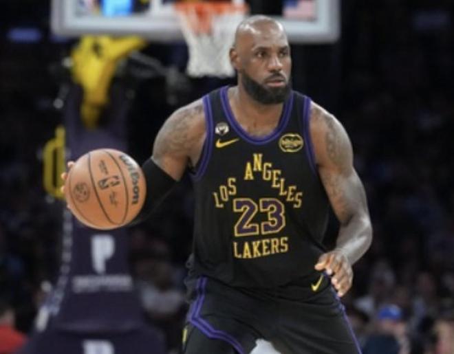 詹姆斯或成湖人替补？三连胜背后的数据密码