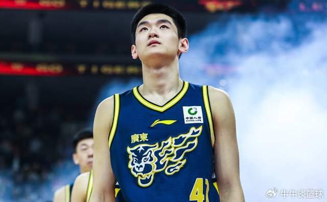 广东男篮加时险胜青岛 王洪泽爆发助球队重返第