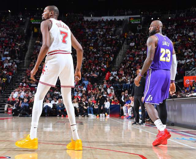 火箭队锁定西部第五季后赛对阵湖人悬念待解